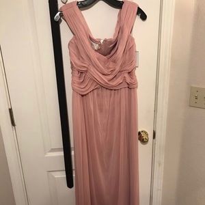 Long dress! Bridesmaid, prom, formal, elegant